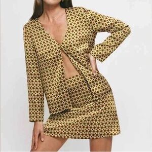 Reformation Clementina Silk Top in Mezzanine